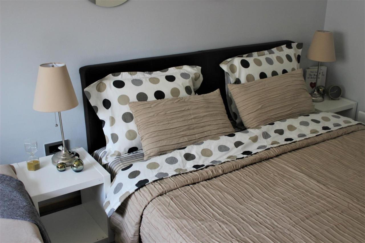 Apartment Skadarlija Free Parking Belgrade Exterior photo